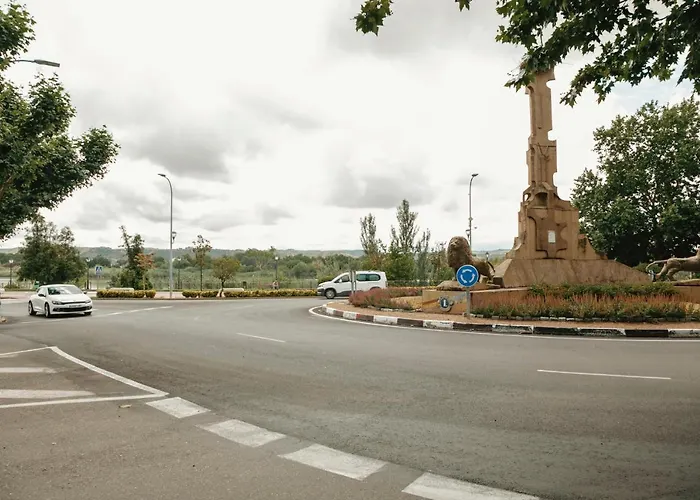 Casa A 3 Minutos Del Casco Y Con Facil Aparcamiento- El Rincon De Carmela