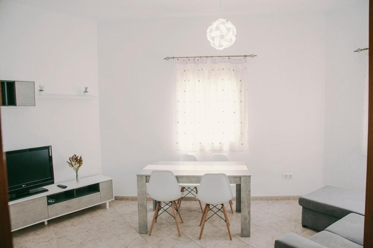 Casa A 3 Minutos Del Casco Y Con Facil Aparcamiento- El Rincon De Carmela Holiday home Talavera de la Reina